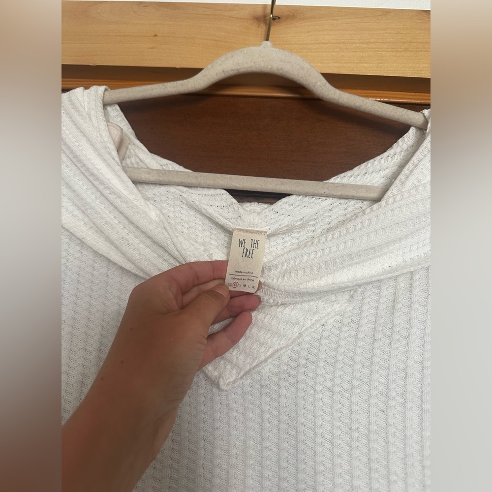 Free people top - Picture 2 of 3